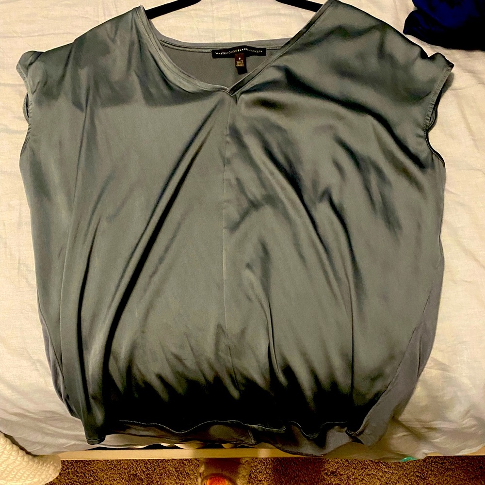 White House black market blouse